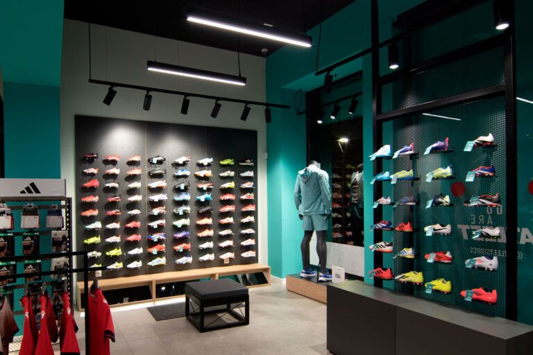 atleet tienda ropa deportiva y deportes pamplona 00
