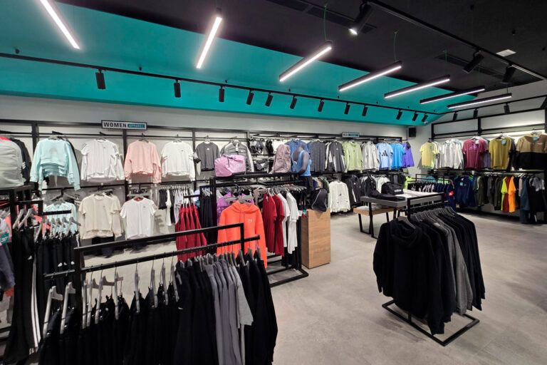 atleet tienda ropa deportiva y deportes pamplona 02