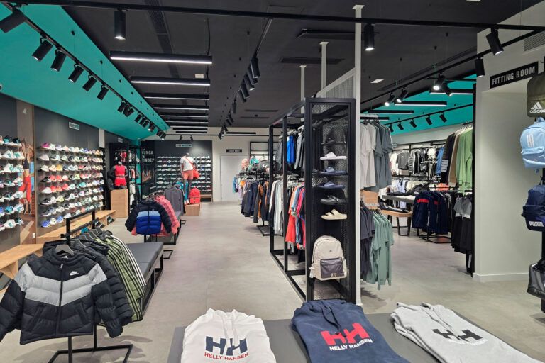 atleet tienda ropa deportiva y deportes pamplona 14